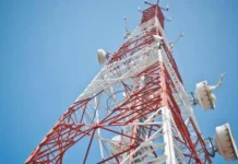 Atasi Blank Spot, Telkomsel Bangun Dua Tower di Buru Selatan