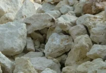 DPRD Maluku Dorong Pembangunan Industri Pengolahan  Batu Gamping di Seram