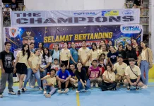 Benteng Putra Raih Juara Turnamen Futsal Walikota Cup Pemuda Urimessing