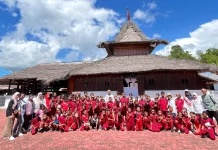 Puluhan Siswa SD 54 Malteng Telusuri Warisan Budaya Maluku