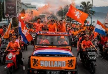 Mollucas Orange Satukan Fans Belanda di Kota Ambon