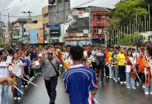 Euforia Piala Dunia 2026 Warnai Color Fun Walk di Ambon
