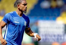 Profil Godfried Roemeratoe, Gelandang Curacao Berdarah Maluku