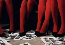 Stocking sebagai Pengganti Kaos Kaki