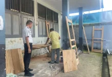 Pembinaan Keterampilan Pertukangan:Warga Binaan Hasilkan Karya Berkualitas