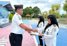 Tunjukkan Kinerja Terbaik, Petugas Lapas Namlea Sandang Predikat Pegawai Teladan
