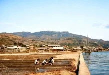 Foto Lawas Batu Merah 1984 Bangkitkan Kenangan Warga Ambon