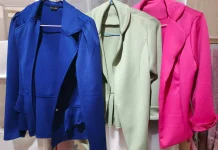 Bangkitkan Mood Kerja dengan Blazer Warna-warni