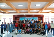 Anak Muda Ambon Gaungkan Aksi Nyata Jaga Teluk dari Sampah Plastik