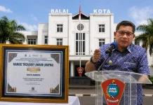 Tercepat Penyaluran Dana Desa, Pemkot Ambon Sabet Penghargaan MATRA 2026