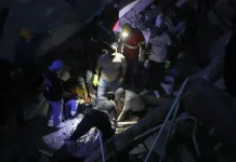 Terjebak 30 jam, Korban Gempa Kolombia Berhasil Dievakuasi