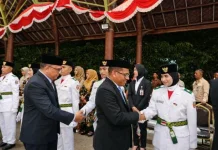 Hadiri Pengukuhan Paskibraka Malteng,Ini Pesan Karutan Masohi