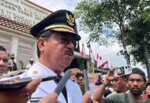 Krisis Air Pulau Ay, Gubernur Dorong Pemkab Malteng Respons Cepat