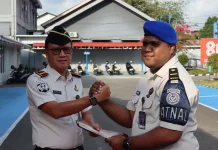 Lapas Ambon Beri Apresiasi,Hendry Margo Lawalata Terpilih Jadi Pegawai Teladan