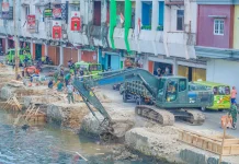 Wujudkan Suasana Tertib & Nyaman, Kodam XV/Pattimura Ikut Menata Pasar Mardika