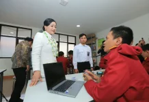 OJK: Menabung sejak Dini Bentuk Karakter Disiplin & Cegah Remaja dari FOMO