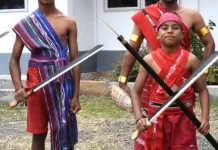 Pakaian Adat Maluku Tetap Eksis di Tengah Perkembangan Mode Modern