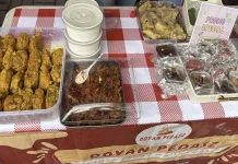 UMKM Doyan Pedasz Laris Manis di RRI Fest Ambon, Tahu Jeletot Favorit