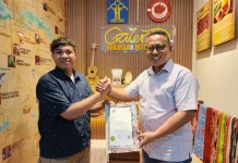Kemenkum Serahkan Dokumen Apostille, Dukung Kelanjutan Studi Pengguna Layanan