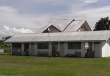 Pemprov Luruskan Kasus Pemalangan Sekolah di Samasuru Elpaputih