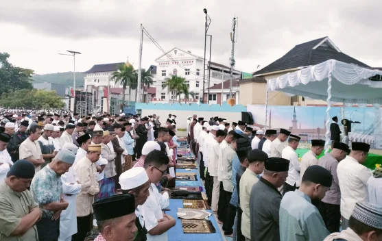 Ribuan Warga Muslim Ambon Shalat Ied  1 Syawal 1447 Hijriah di Lapangan Merdeka