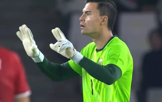 Aturan 8 Detik FIFA Makan Korban: Emil Audero Jadi Sasaran di Laga Kontra Oman!