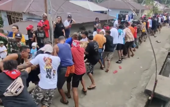 Kalesang Maluku Angkat Tradisi Hela Rotan Aboru lewat Tarian Kreasi
