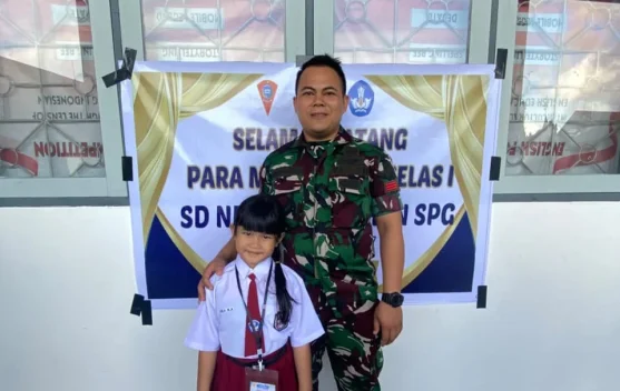 Ayah Antar Anak Hari Pertama Sekolah, Bangun Kepercayaan Diri