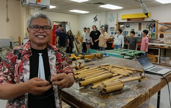 Dosen IAKN Ambon Gelar Workshop Musik Bambu di Charles Darwin University