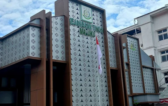 Jaksa Terima Pengembalian Duit Korupsi dari Tangan Terdakwa Danar-Tetoat Malra