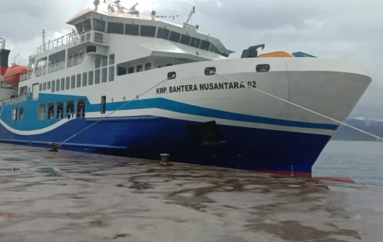 KM Bahtera Nusantara 02 Segera Beroperasi, Dishub Maluku Genjot Perbaikan Mesin