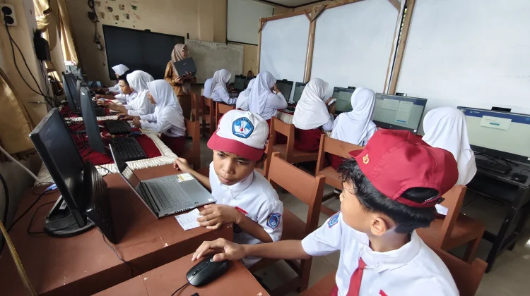 SDN 1 Ampana Kota Gelar Gladi Tes Kemampuan Akademik bagi Siswa Kelas VI
