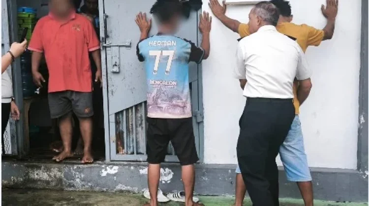 Razia Blok Hunian, Lapas Ampana Temukan HP hingga Pisau Rakitan