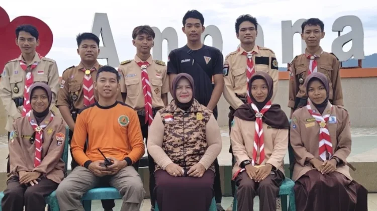 Aksi Nyata Pramuka Touna, Berbagi Takjil dan Menebar Kebaikan