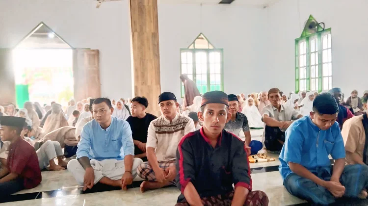 Bupati Touna:  Idulfitri Momentum Memperbaiki Hubungan Spiritual dan Sosial