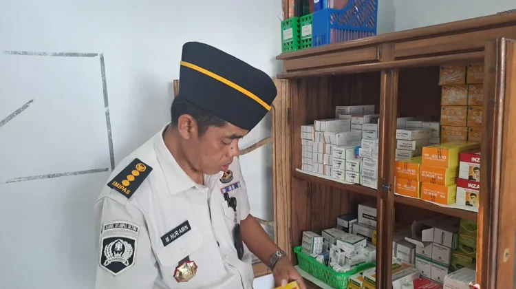 Plt Kalapas Ampana Awasi Pemenuhan Obat di Klinik