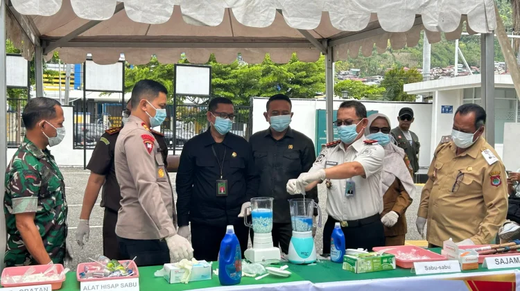 Kalapas Luwuk Hadiri Pemusnahan Barang Bukti, Perkuat Sinergi APH