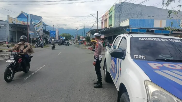 Satlantas Polres Touna Gelar Blue Light Patrol, Pastikan Lalu Lintas Aman dan Lanca