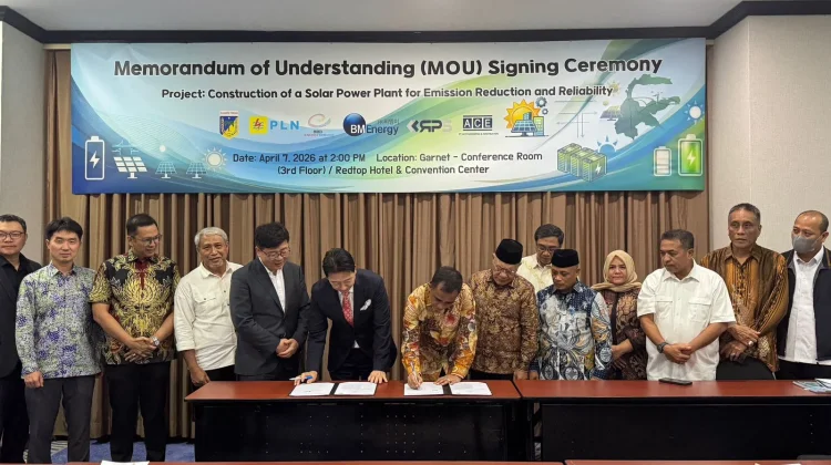Wabup Touna Hadiri Penandatanganan MoU Proyek Listrik Tenaga Surya di Sulteng