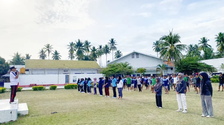 Senam Pagi di Lapas Ampana,Kalapas Tekankan Disiplin dan Pembinaan Mental WBP