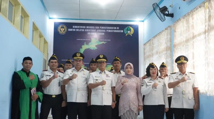 Kakanwil Ditjenpas Sulteng Lantik Empat Pejabat, Dorong Akselerasi Kinerja
