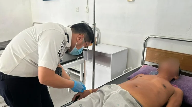 Plt Kalapas Ampana Tinjau Layanan Kesehatan Warga Binaan