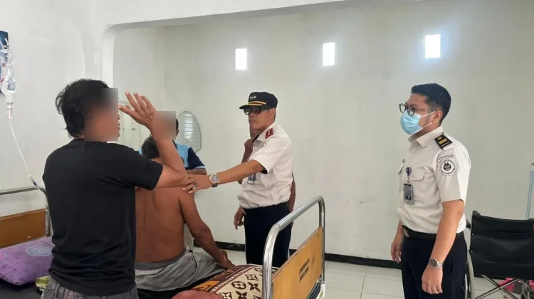 Plt Kalapas Ampana Tinjau Layanan Kesehatan Warga Binaan