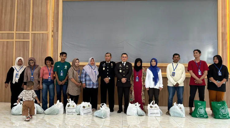 Lapas Luwuk Salurkan Bansos dan Gerobak Usaha untuk Keluarga WBP di HBP ke-62