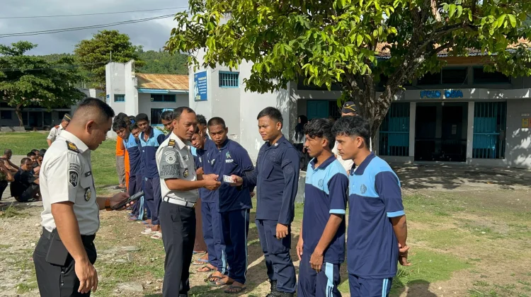 BRI–BSI Dukung HBP ke-62, Lapas Luwuk Bagikan Voucher ke Pemenang
