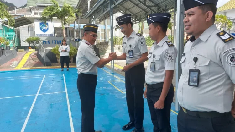 BRI–BSI Dukung HBP ke-62, Lapas Luwuk Bagikan Voucher ke Pemenang