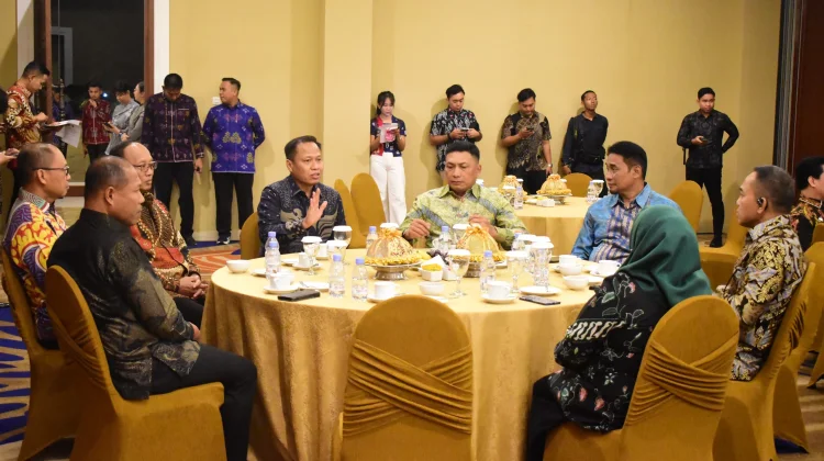 Rakhmat Renaldy Hadiri Malam Pisah Sambut Kapolda Sulteng
