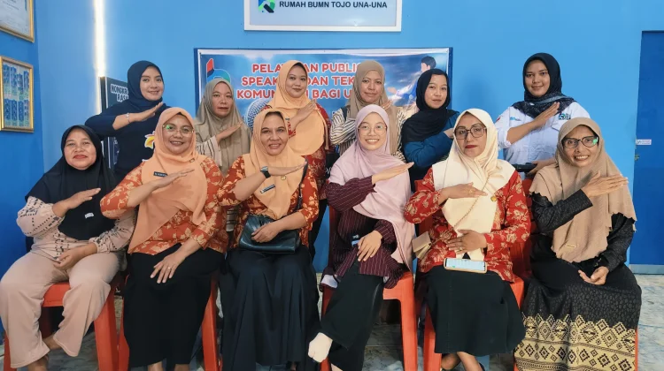 Pelatihan Public Speaking di Rumah BUMN Touna Dorong UMKM Naik Kelas