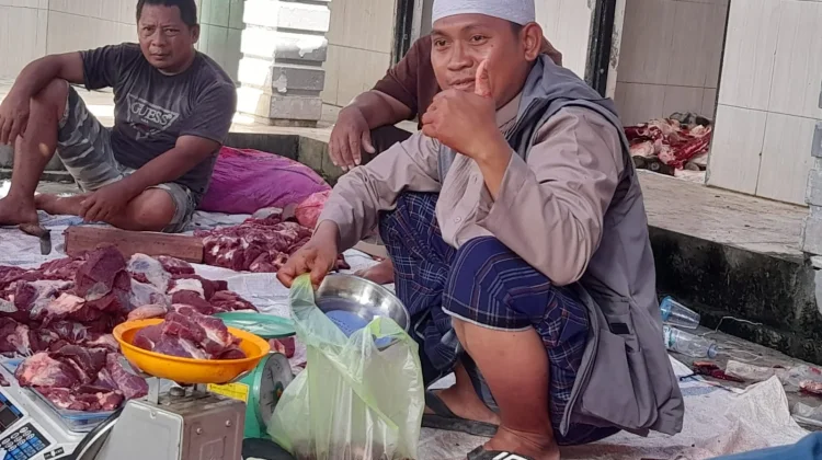 Muhammadiyah Tojo Una Sembeli 15 Ekor Sapi Kurban
