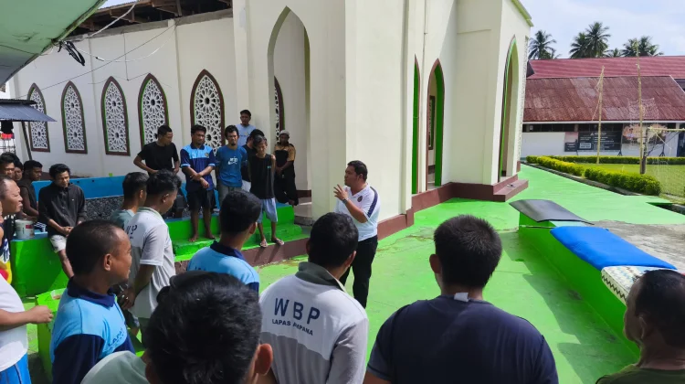 Kalapas Ampana Beri Pengarahan Persuasif Kepada WBP